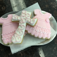 cookies-dresses-cross